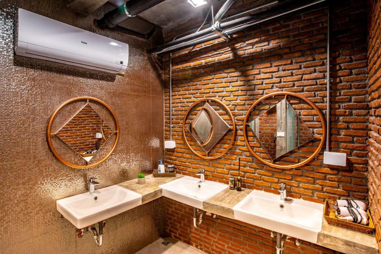 Kaen Hostel Pattaya Εξωτερικό φωτογραφία