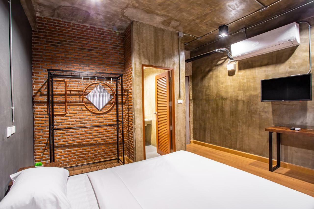 Kaen Hostel Pattaya Εξωτερικό φωτογραφία